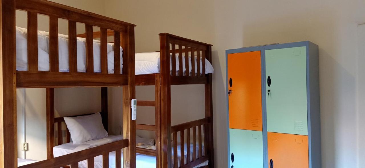 Happy Penida Hostel Toyapakeh Zewnętrze zdjęcie